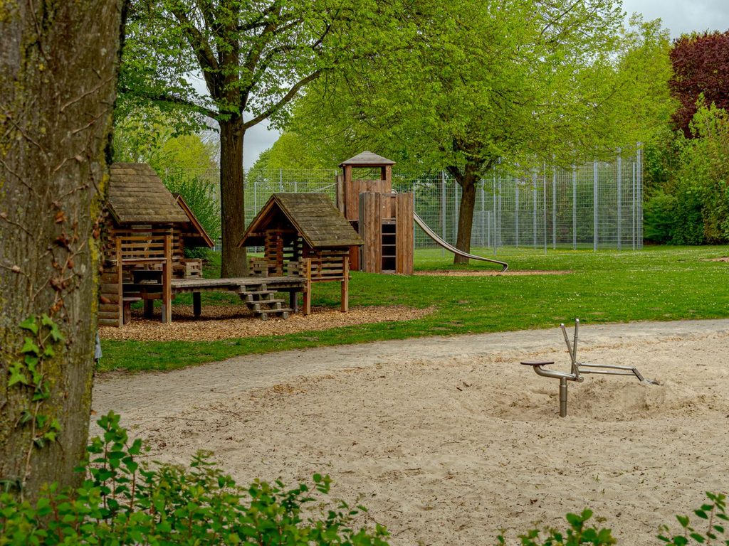 Odległość placu zabaw od okien w praktyce 3